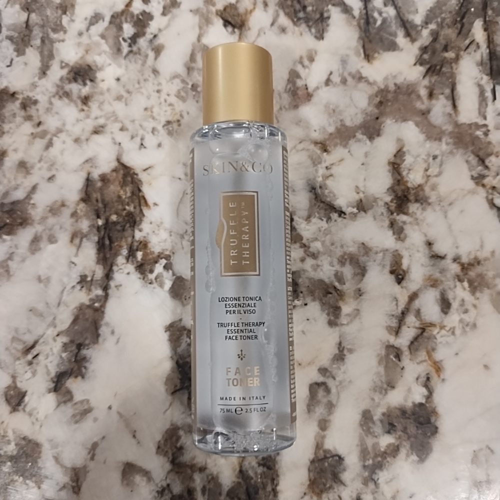 Skin & Co Truffle Therapy Essential Face Toner, 2.5 oz 75ml Deluxe Size NWOB